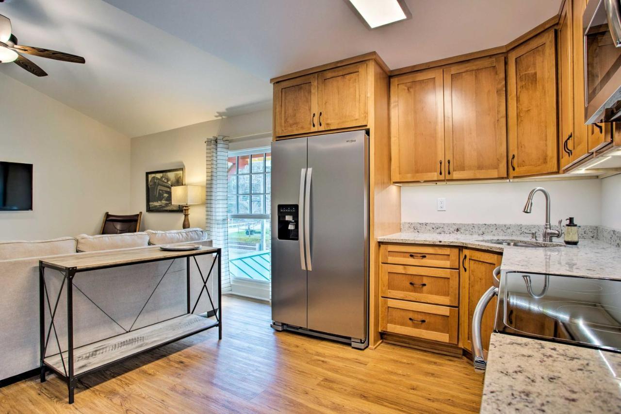Newly Remodeled Apartment On Main Street In Saluda Extérieur photo